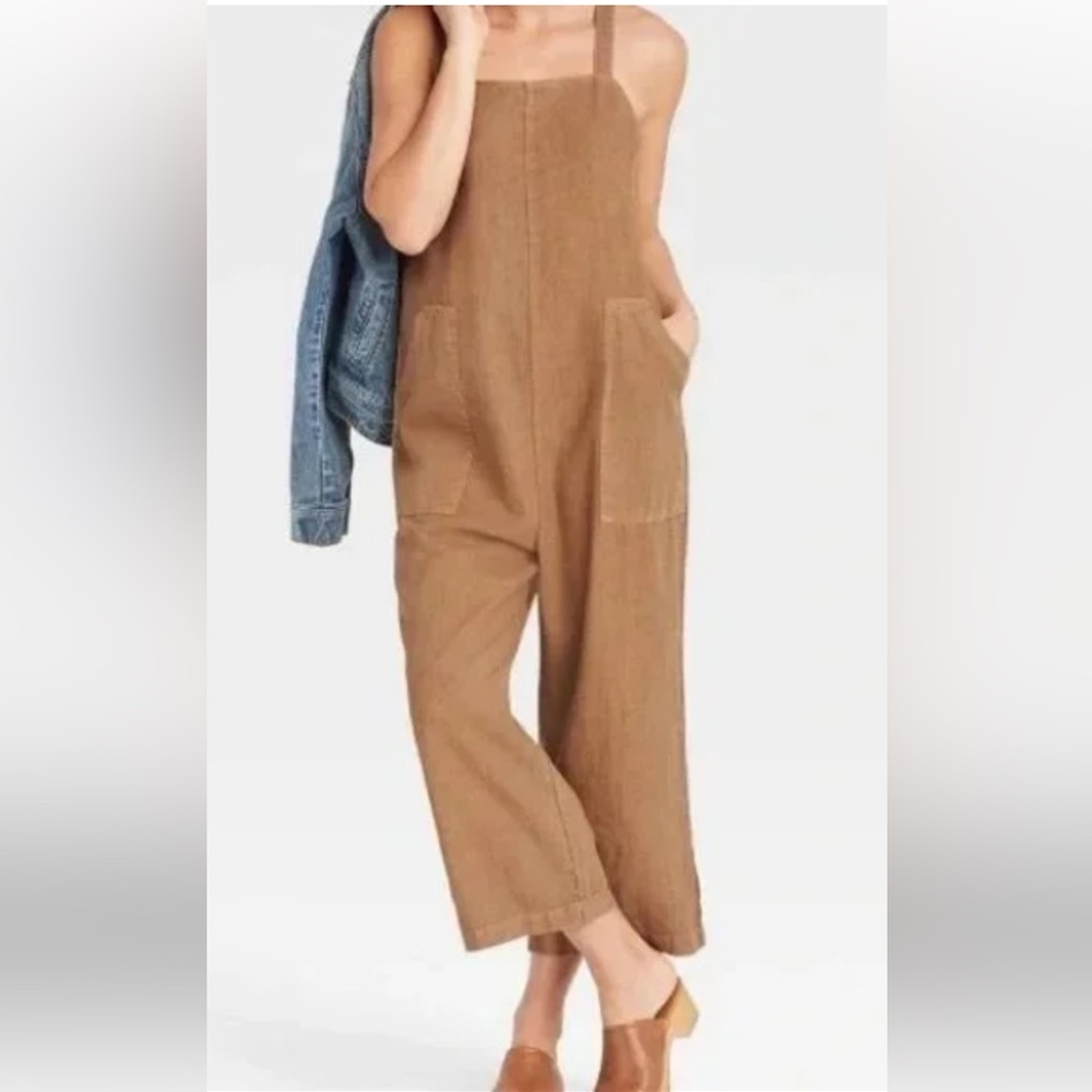 Universal Thread Women’s Jumpsuit Size LARGE